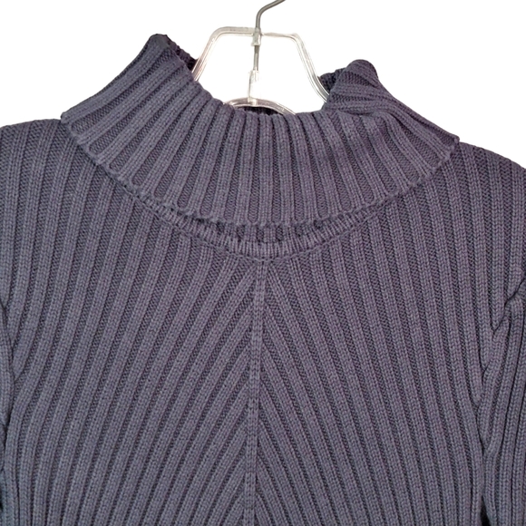 J. Crew 100% Cotton 3/4 Length Sleeve Flirty Spring Turtle Neck Coal Sweater M - Picture 5 of 12